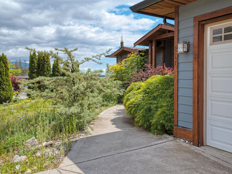 6247 Apollo Road, Sechelt, BC, V7Z 0N7 - 4