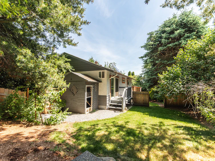 5711 Trail Avenue, Sechelt, BC, V0N 3A0 - 36