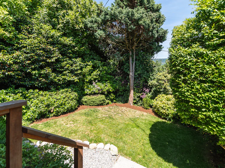 5711 Trail Avenue, Sechelt, BC, V0N 3A0 - 32