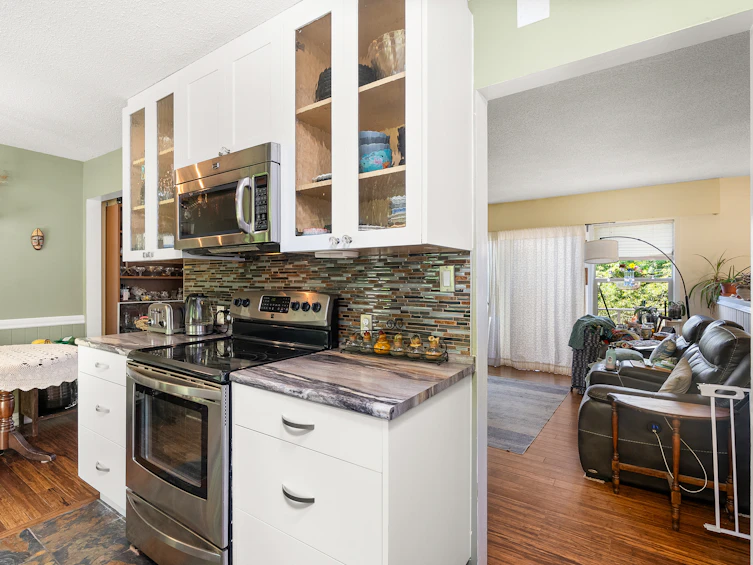 4222 Irvines Landing Road, Pender Harbour Egmont, BC, V0N 1S1 - 12