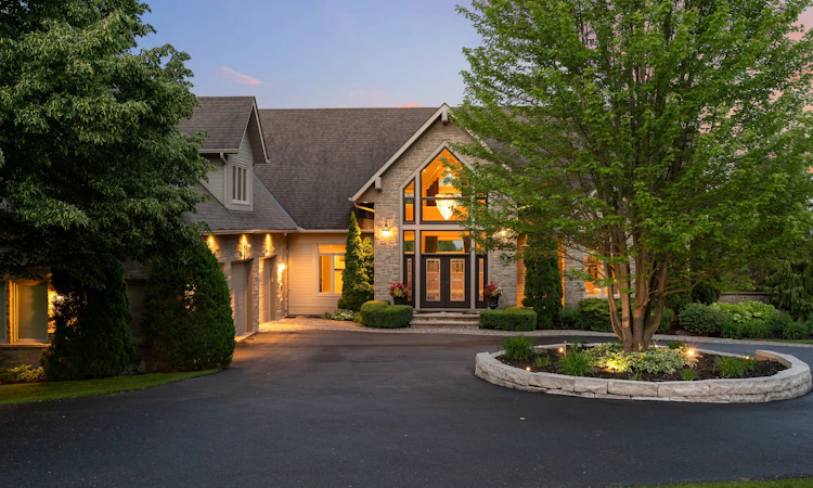 12 Island View Court