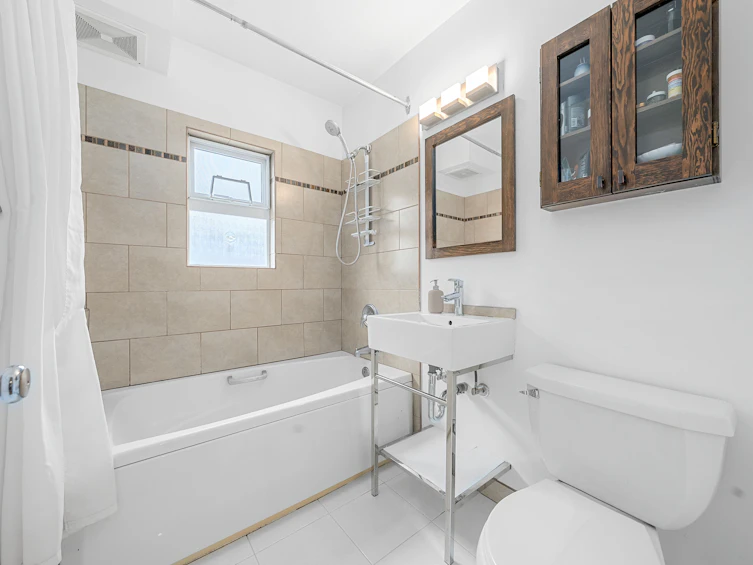 201-1075 W 13 Avenue, Vancouver, BC, V6H 1N1 - 15