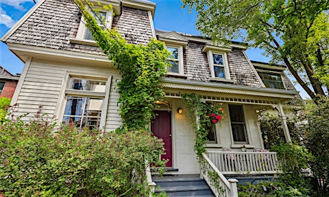 384 1/2 Sumach Street, Toronto, ON, M4X 1V4