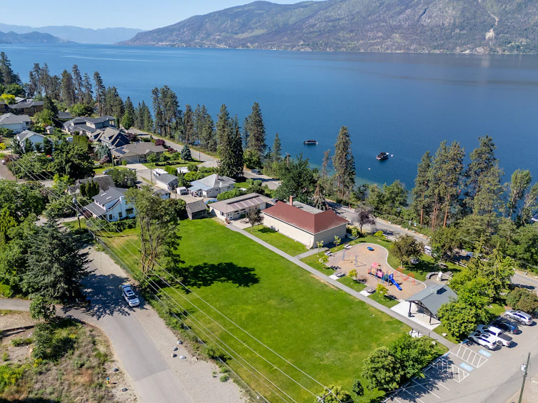 11263 Maddock Avenue, Lake Country, BC, V4V 2J7 - 6