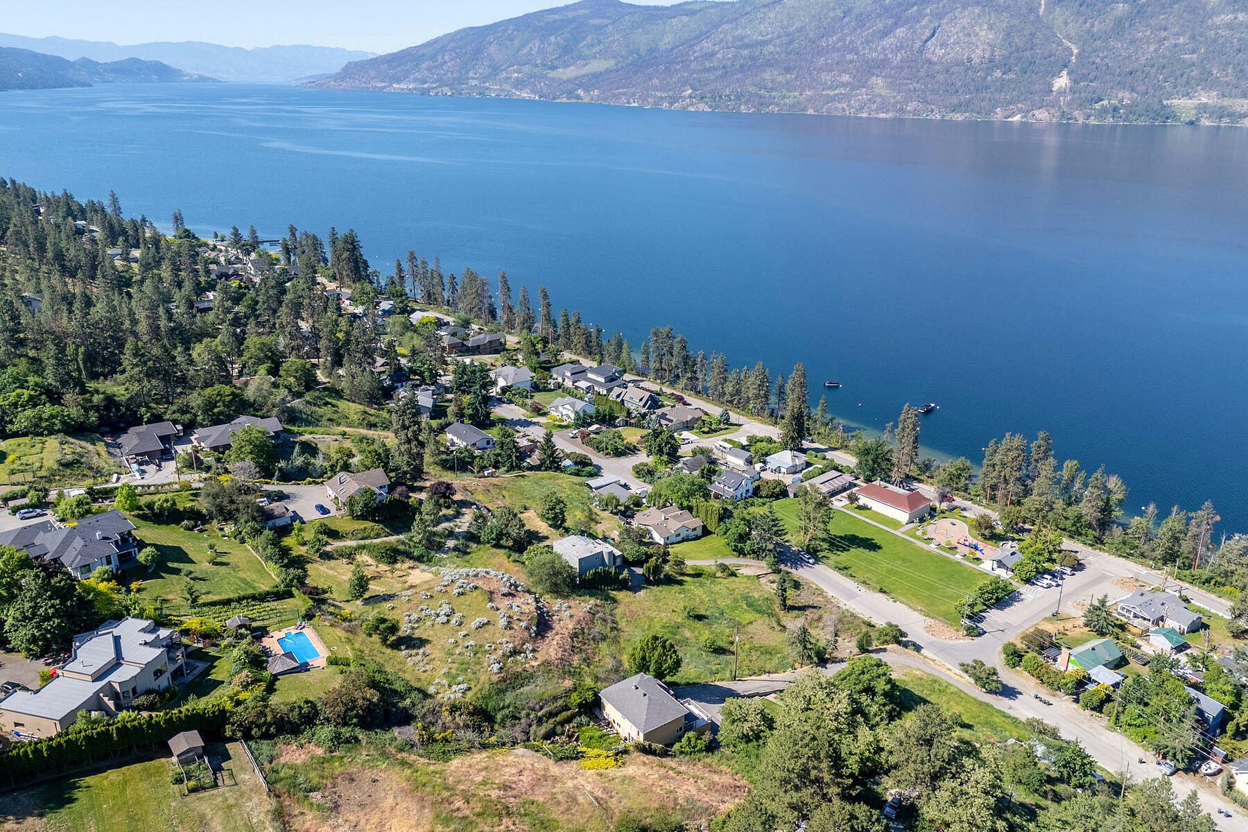 11263 Maddock Avenue, Lake Country, BC, V4V 2J7 - 13