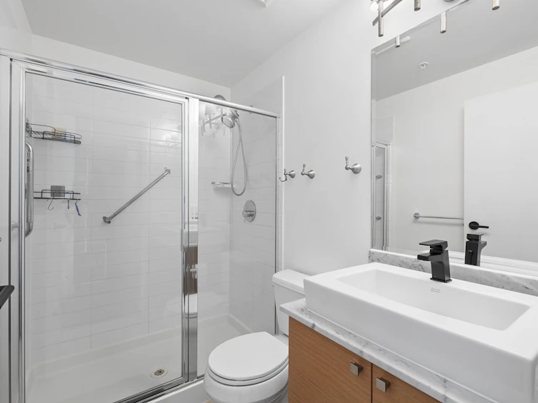 400 Capilano 808 Road, Port Moody, BC, V3H 0E1 - 17