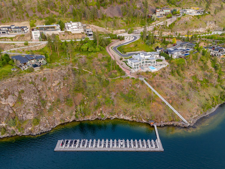 20-180 Sheerwater Court, Kelowna, BC, V1V 2X1 - 30