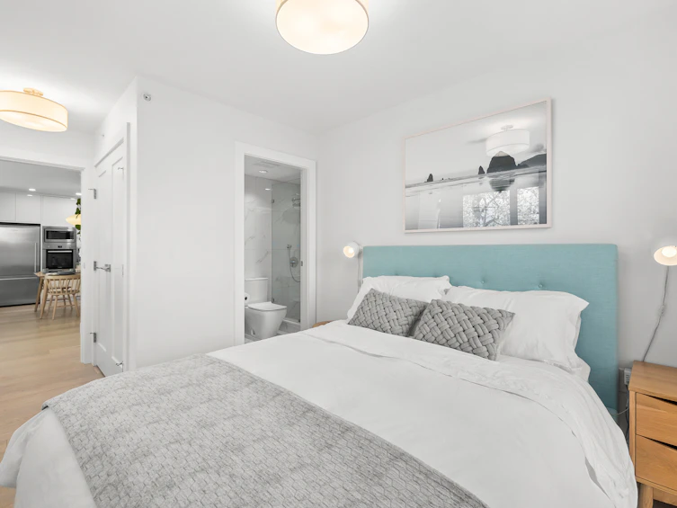 402-2239 W 7th Avenue, Vancouver, BC, V6K 1Y3 - 14
