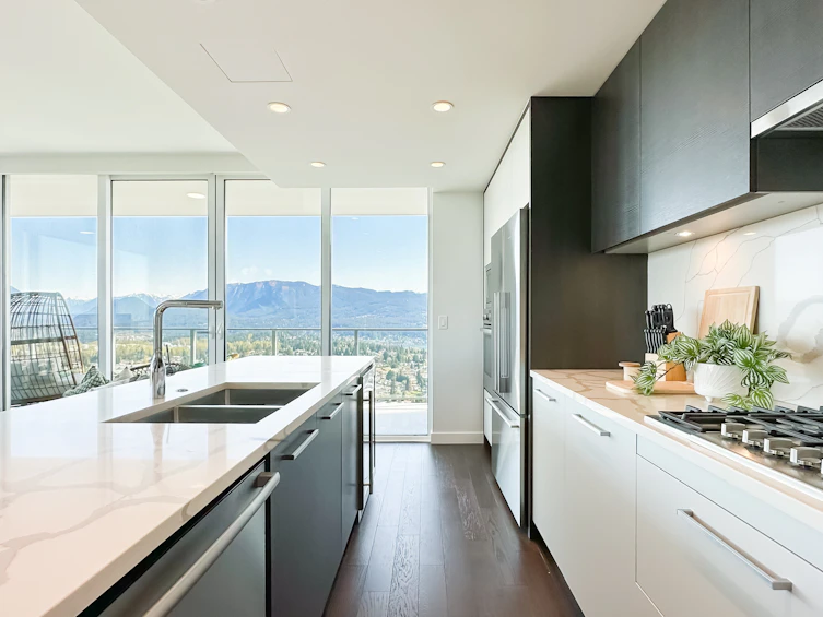 4702-567 Clarke Road, Coquitlam, BC, V3J 0K7 - 3