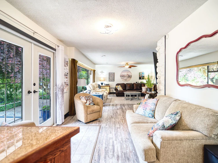 6241 Sechelt Inlet Road, Sechelt, BC, V7Z 0L3 - 10