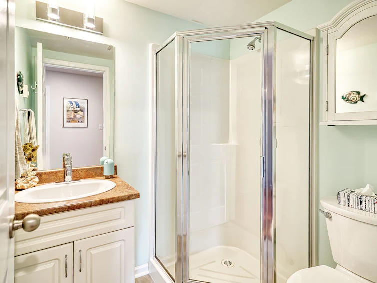W201-5780 Trail Avenue, Sechelt, BC, V7Z 0K5 - 22