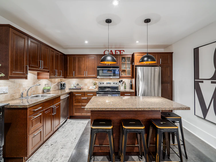 3394 Mahon Avenue, North Vancouver, BC, V7N 3T6 - 25