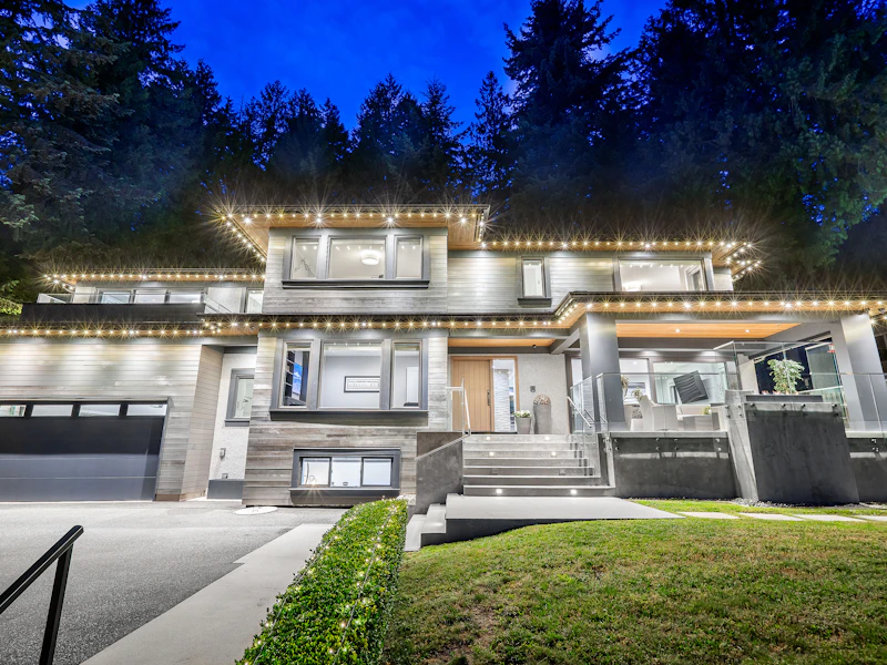 3071 Spencer Court, West Vancouver BC V7V 3C5