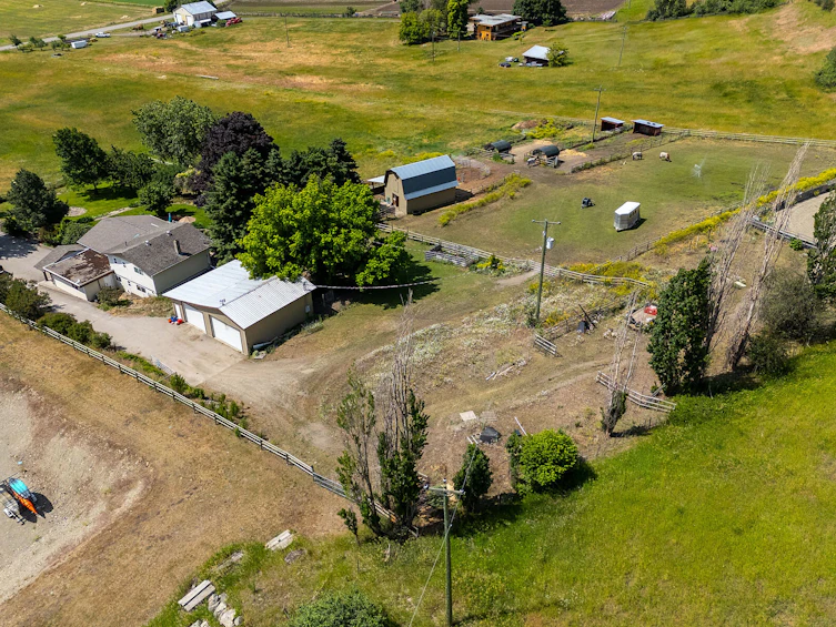 6651 Buchanan Road, Coldstream, BC, V1B 3C6 - 6
