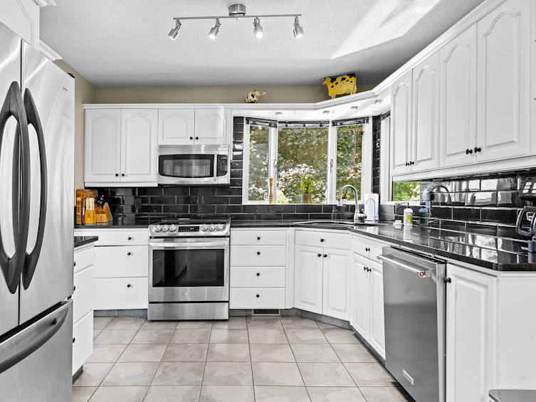 6651 Buchanan Road, Coldstream, BC, V1B 3C6 - 12