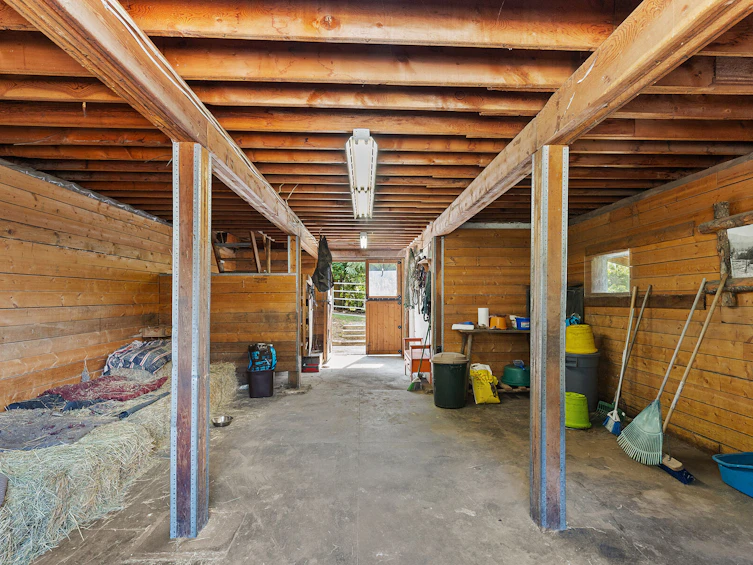 6651 Buchanan Road, Coldstream, BC, V1B 3C6 - 59