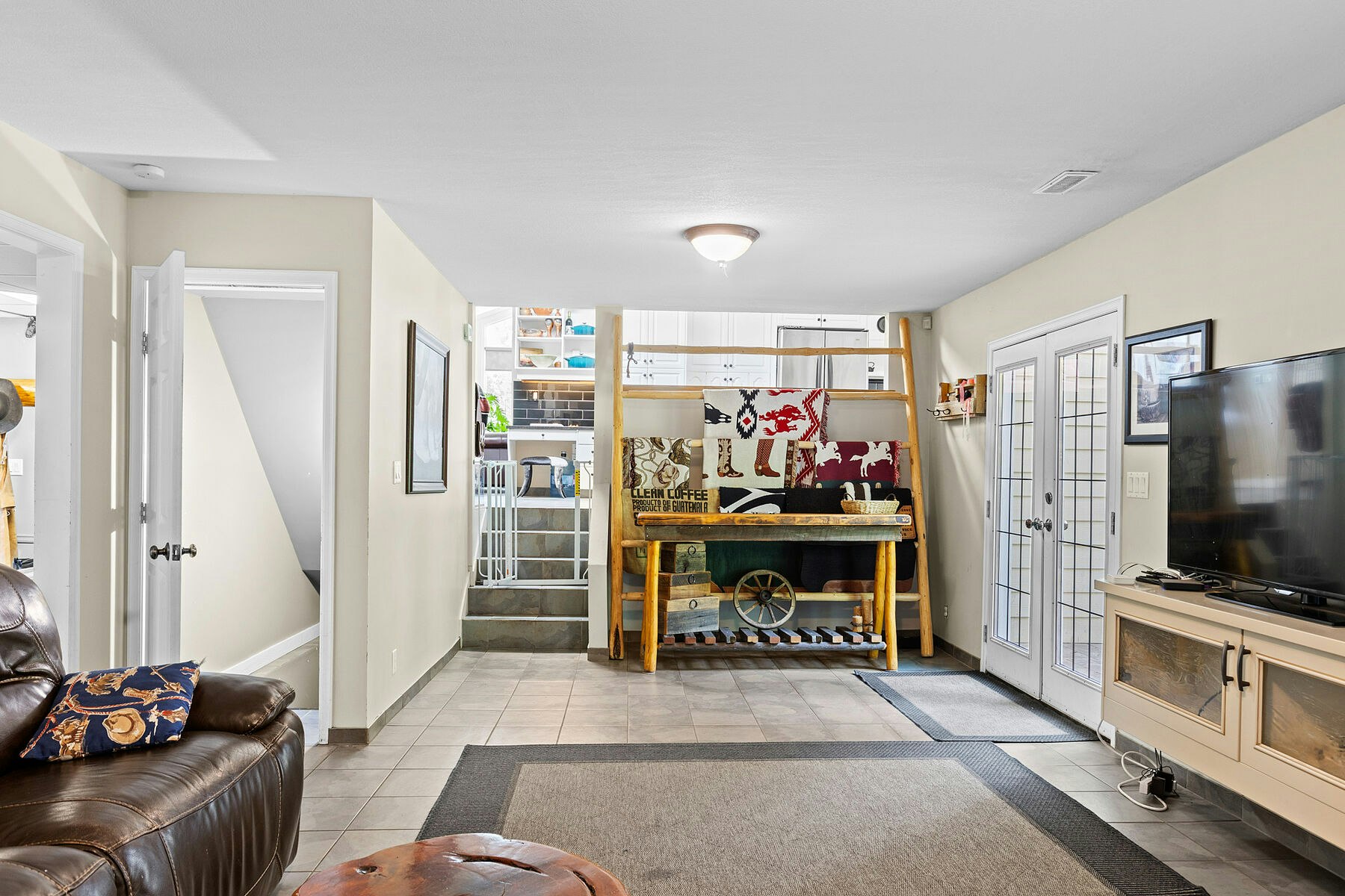 6651 Buchanan Road, Coldstream, BC, V1B 3C6 - 24