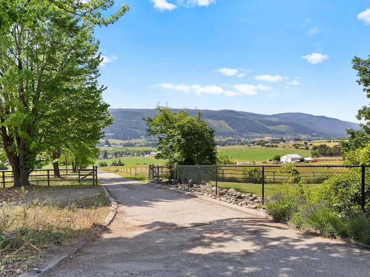 6651 Buchanan Road, Coldstream, BC, V1B 3C6 - 69