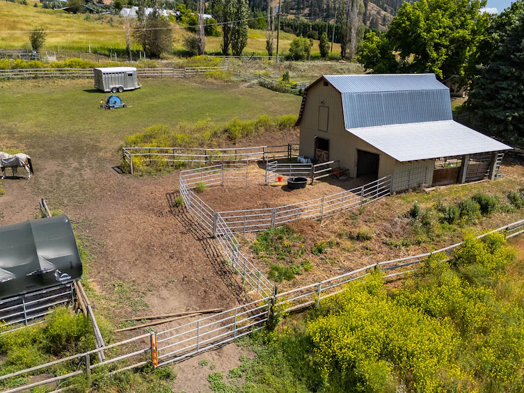 6651 Buchanan Road, Coldstream, BC, V1B 3C6 - 82