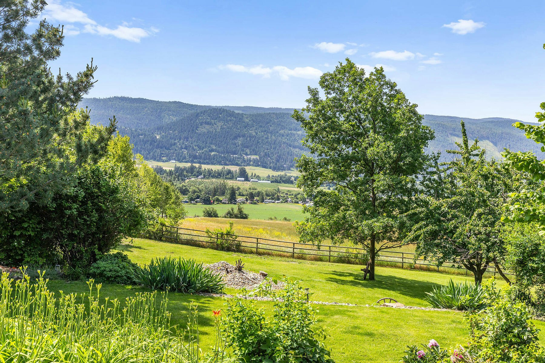 6651 Buchanan Road, Coldstream, BC, V1B 3C6 - 22
