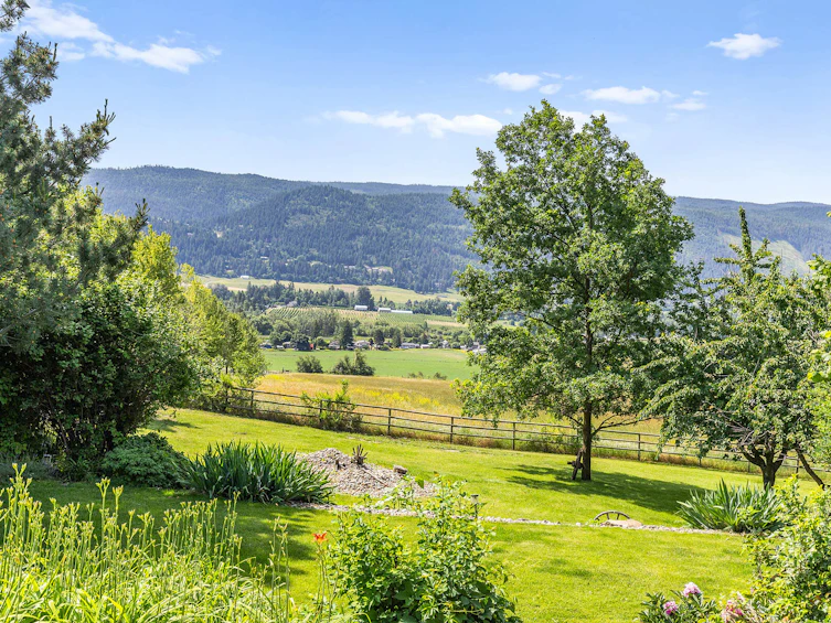 6651 Buchanan Road, Coldstream, BC, V1B 3C6 - 22