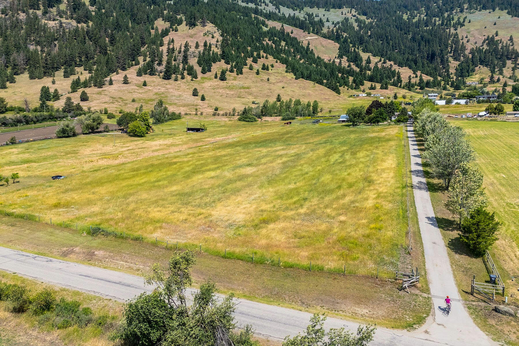 6651 Buchanan Road, Coldstream, BC, V1B 3C6 - 90
