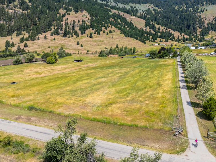 6651 Buchanan Road, Coldstream, BC, V1B 3C6 - 90