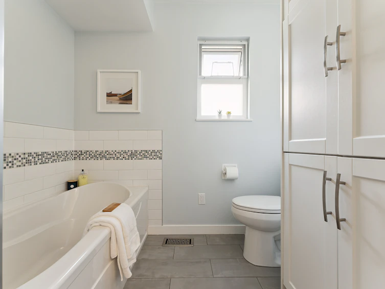506 E 21st Street, North Vancouver, BC, V7L 3C3 - 21