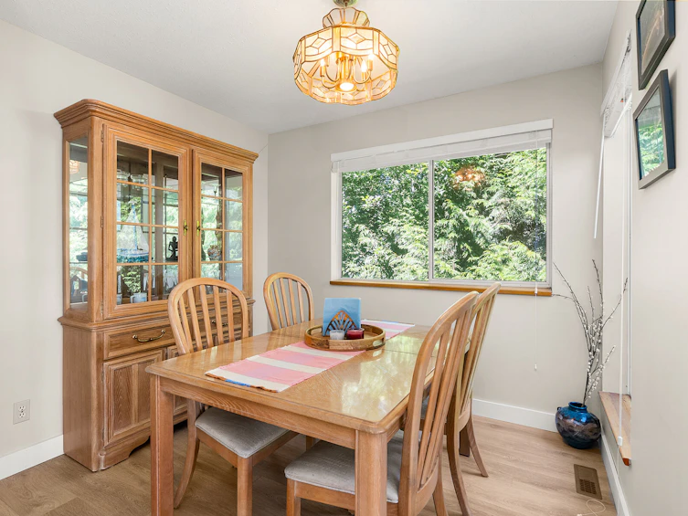 7653 Redrooffs Road, Halfmoon Bay, BC, V7Z 1C4 - 16