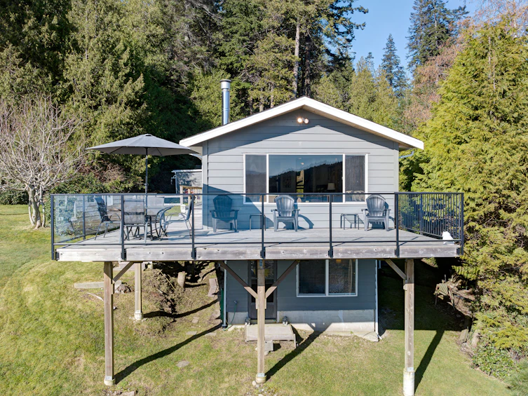 7653 Redrooffs Road, Halfmoon Bay, BC, V7Z 1C4 - 23