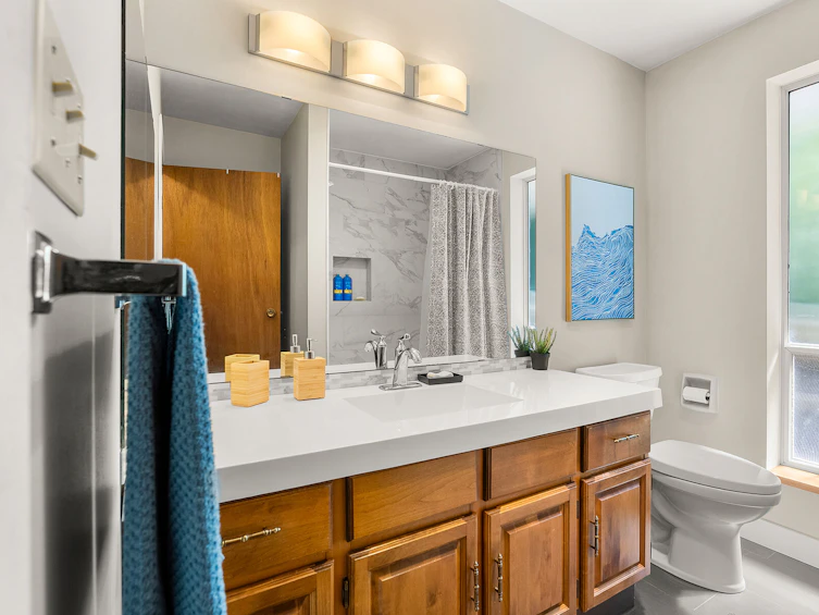 7653 Redrooffs Road, Halfmoon Bay, BC, V7Z 1C4 - 20
