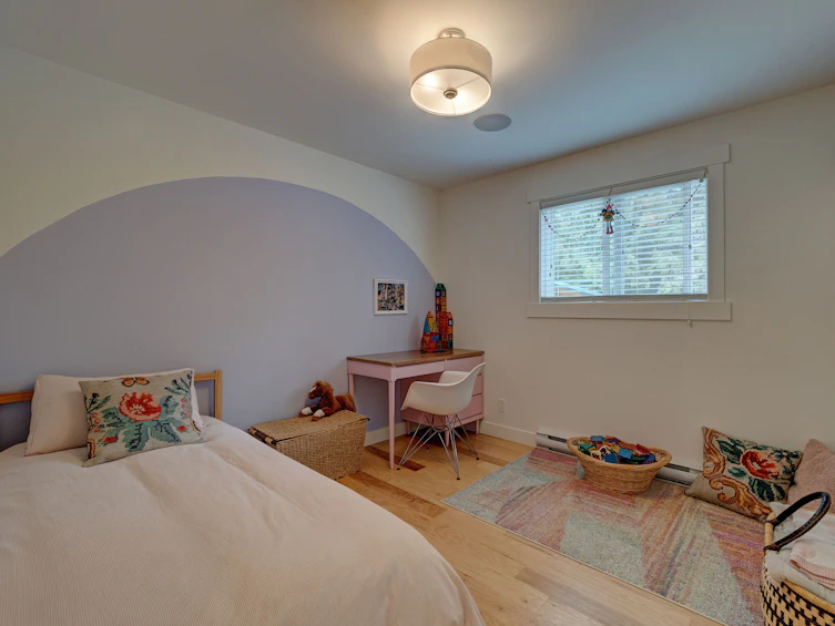 8057 Cooper Road, Halfmoon Bay, BC, V7Z 1A6 - 22