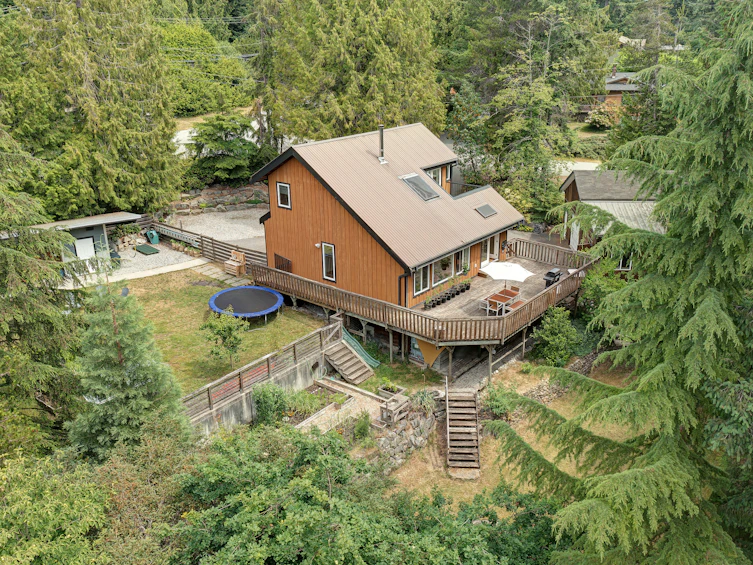 8057 Cooper Road, Halfmoon Bay, BC, V7Z 1A6 - 41