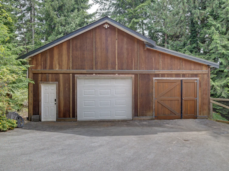 8057 Cooper Road, Halfmoon Bay, BC, V7Z 1A6 - 43