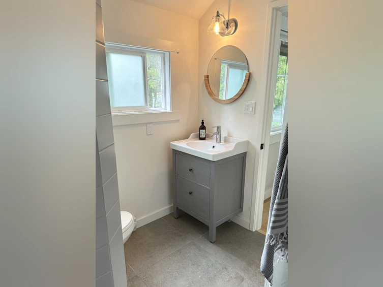 8057 Cooper Road, Halfmoon Bay, BC, V7Z 1A6 - 34