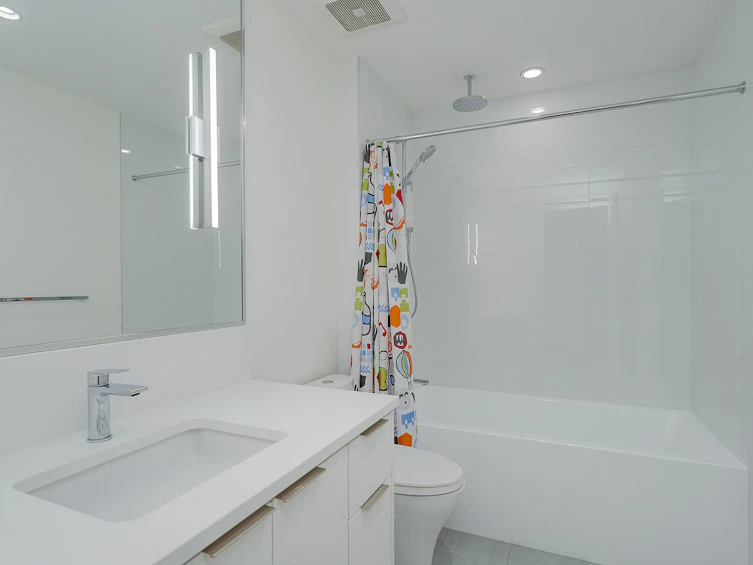 3921 Hobbs Street, Saanich, BC, V8N 4C8 - 38