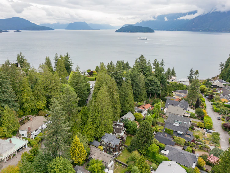 6820 Hycroft Road, West Vancouver, BC, V7W 2K8 - 57