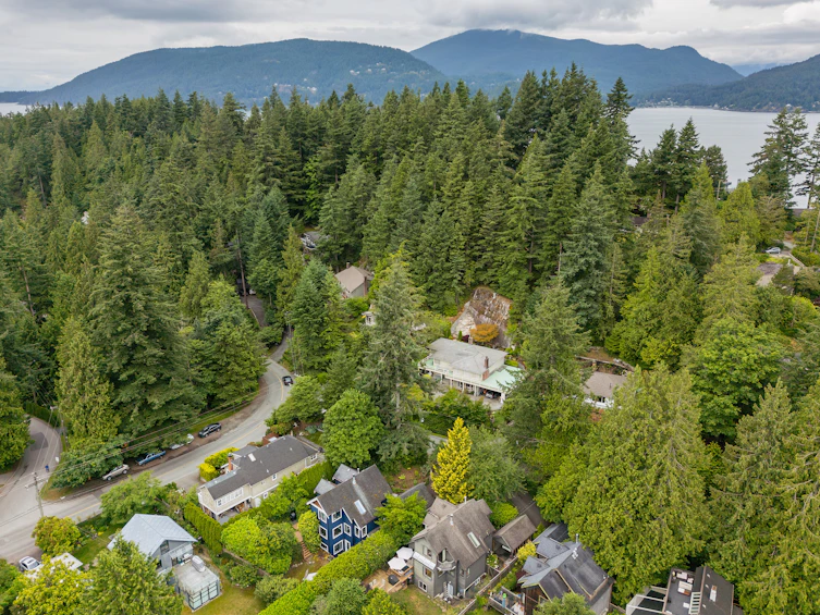 6820 Hycroft Road, West Vancouver, BC, V7W 2K8 - 59