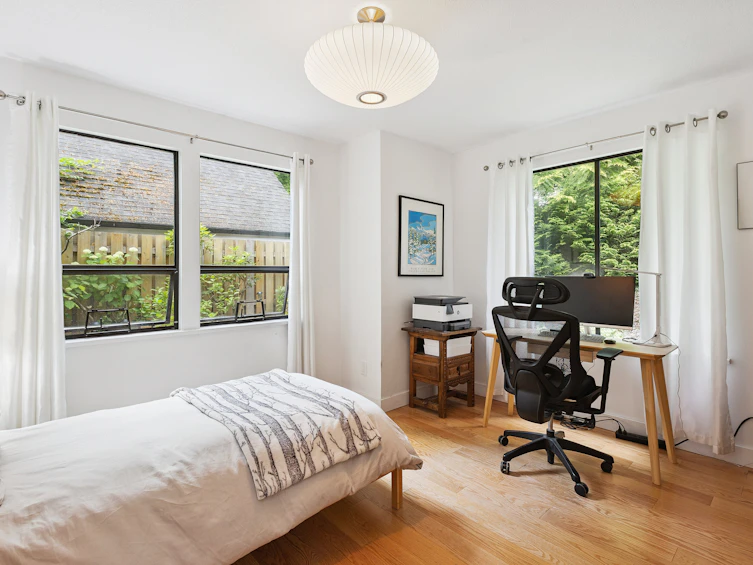 6820 Hycroft Road, West Vancouver, BC, V7W 2K8 - 40