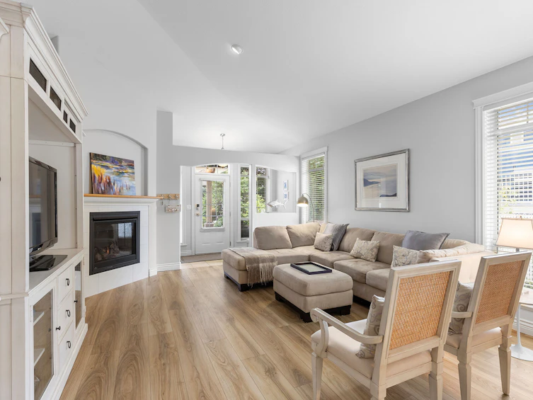 4032A Lake Avenue, Peachland, BC, V0H 1X6 - 8