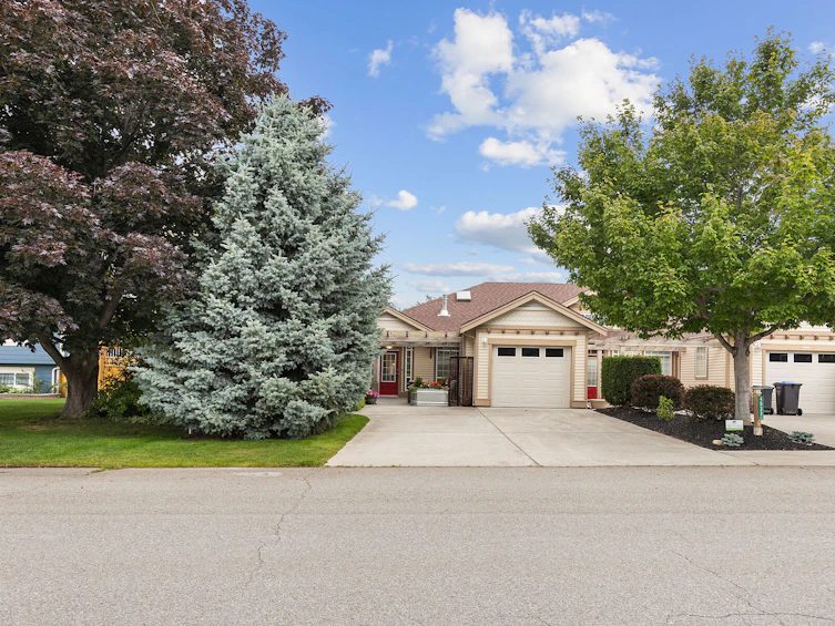 4032A Lake Avenue, Peachland, BC, V0H 1X6 - 41