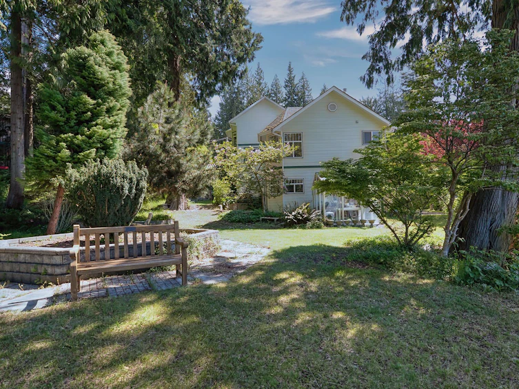 1377 Marlene Road, Roberts Creek, BC, V0N 2W2 - 34