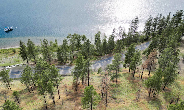 9775-9819 West Okanagan Centre Road