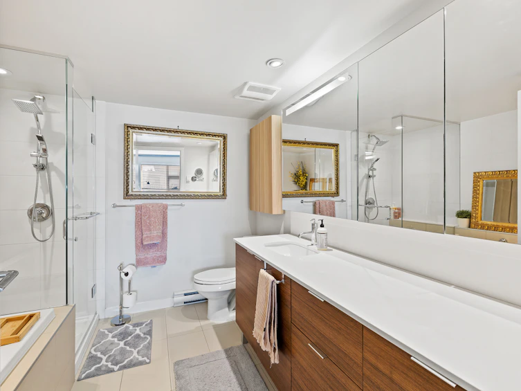 412-1679 Lloyd Avenue, North Vancouver, BC, V7P 0A9 - 12