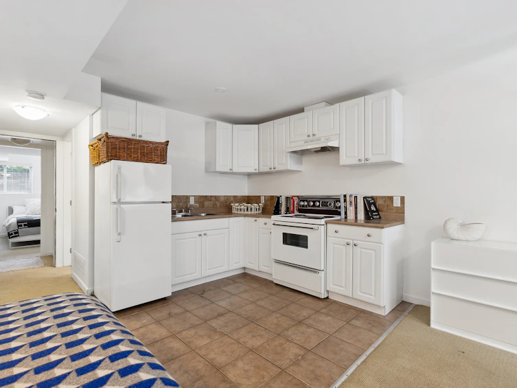 6364 Douglas Street, West Vancouver, BC, V7W 2E9 - 32