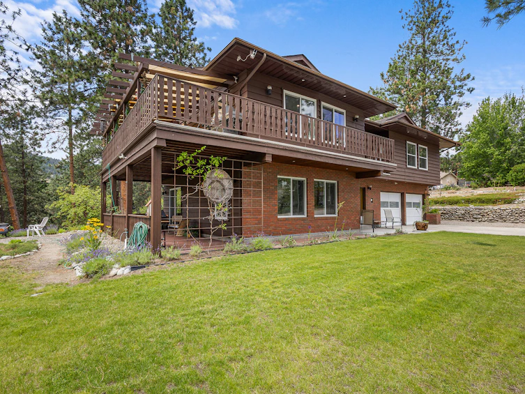 3947 Trepanier Heights Place, Peachland, BC, V0H 1X2 - 3