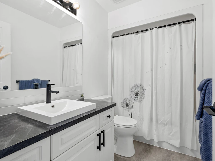 712 Schafer Road, Kelowna, BC, V1W 1G1 - 48
