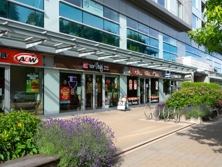 501-9370 University Crescent, Burnaby, BC, V5A 4X9 - 36
