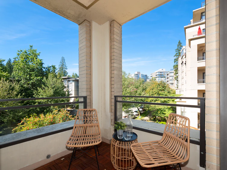 501-9370 University Crescent, Burnaby, BC, V5A 4X9 - 10
