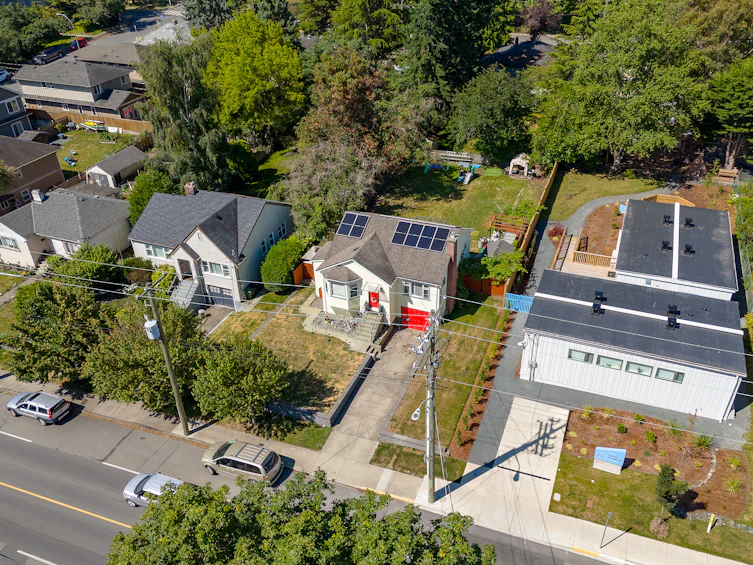 2928 Quadra Street, Victoria, BC, V8T 4G1 - 27